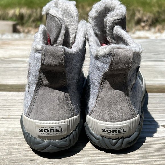 Sorel Out N About Duck Boots Size 4 W Gray Felt Black Pink Laces Grey Waterproof - Picture 4 of 10